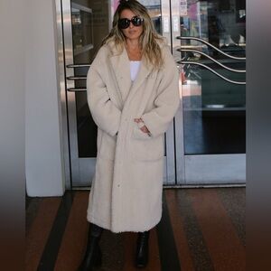 NWT Stand Studio Cream Oversized Teddy Hooded Coat - The Jessica Jacket